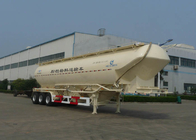 半粉物質的なタンク55-65CBM WeichaiエンジンのトラクターのトレーラーSINOTRUK HOWO
