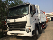 ZZ3317N3867N1を採鉱するための白いSINOTRUK HOWO A7 8X4の重いダンプ トラック