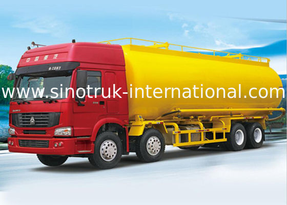 Powder Material Bulk Tank Truck SINOTRUK HOWO 371HP 8X4 RHD 36-45CBM  ZZ1317N4667W