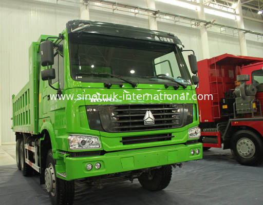 SINOTRUK HOWO のダンプカーのダンプ トラック 6X4 336HP LHD 25tons 10-25CBM ZZ3257N3447A1