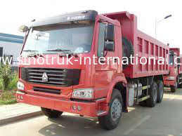 TruckSINOTRUK HOWO 336HP 6X4 LHD 25-40tons 10-25CBM ZZ3257N3447A1 を投げ出して下さい