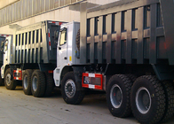 SINOTRUK HOWO70 鉱山のダンプ トラック LHD 10Wheels 371HP ZZ5707S3840AJ 70 トンの