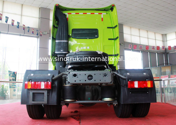 トラクターのトラック SINOTRUK HOWO LHD 4X2 Euro2 371HP ZZ4187S3511W