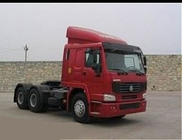 トラクターのトラック SINOTRUK HOWO LHD 6X4 Euro2 336HP 2 は ZZ4257N3241V を停泊させます