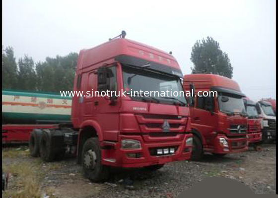 SINOTRUK HOWO のトラクターのトラック LHD 6X4 Euro2 420HP ZZ4257V3241W