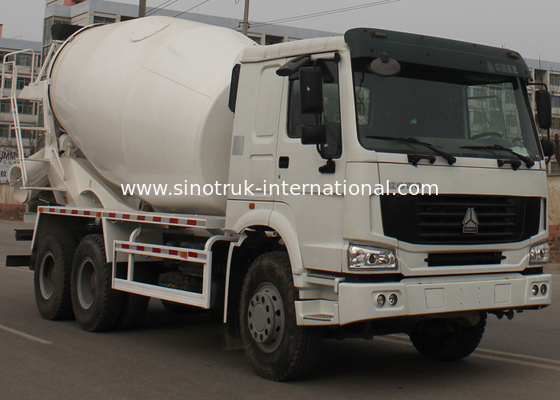 SINOTRUK HOWO のトラックミキサのトラック 12CBM