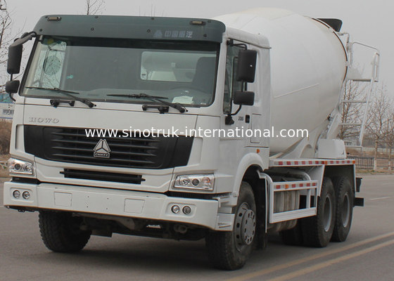 SINOTRUK HOWO のトラックミキサのトラック 12CBM
