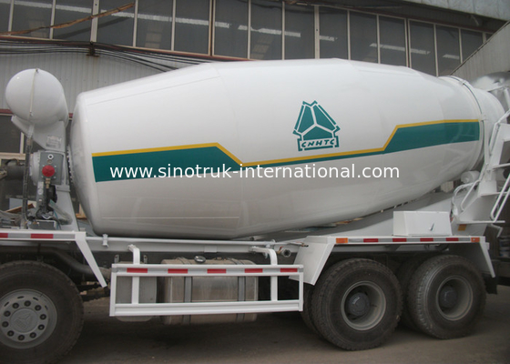 SINOTRUK HOWO のトラックミキサのトラック 14CBM 371HP 8X4 LHD ZZ5317GJBN3261W