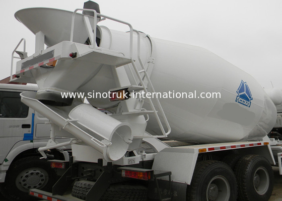 ミキサーのセメントのトラック 10CBM SINOTRUK HOHAN のトラックミキサ装置