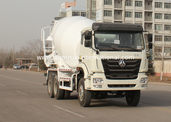 SINOTRUK HOHAN のトラックミキサ ポンプ トラック Euro2 290HP 6X4 ZZ5255GJBM3846B1