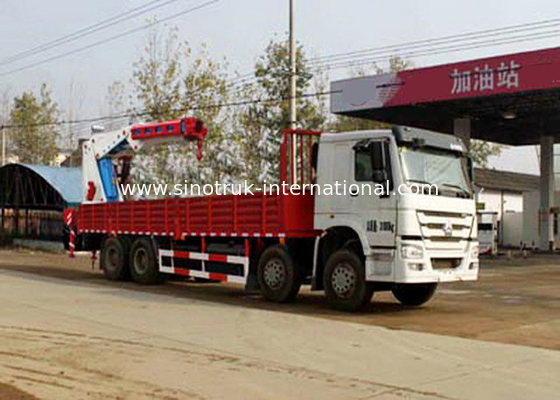 トラック 12 トンは HIAB の高度の救助のための望遠鏡ブーム クレーン 6X4 を取付けました