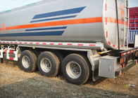 炭素鋼のタンカーの貯蔵/運送のための頑丈な半トレーラ トラックは油をさします
