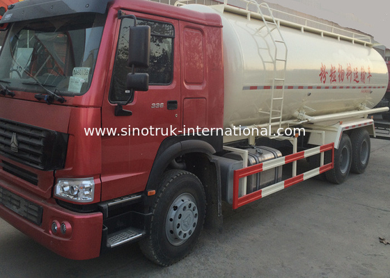 SINOTRUK HOWO の大きさのセメントのトラック 371HP 10 は LHD 30CBM ZZ1257S4641W を動かします