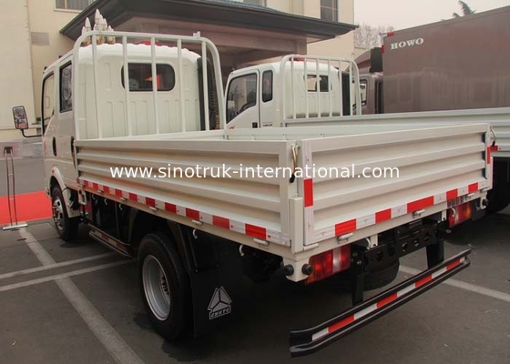 SINOTRUK HOWO の軽量貨物は 8 トンをトラックで運びます