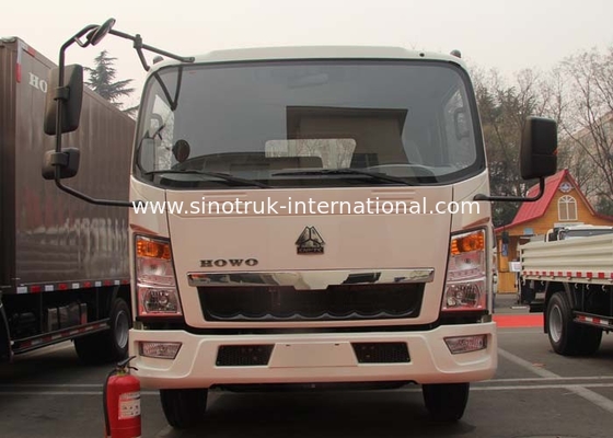 SINOTRUK HOWO の軽量貨物は 8 トンをトラックで運びます