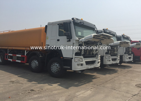 SINOTRUK の飲料水のトラック 25-35CBM WD615.69 336HP LHD 8X4 IFA