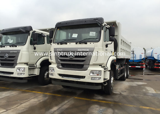 SINOTRUK HOHANの採鉱産業のための頑丈なダンプカーのダンプ トラックZZ3255N3846B1