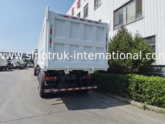 12鉱山のための車輪のSinotruk HOWO 8X4のダンプ トラック400hp
