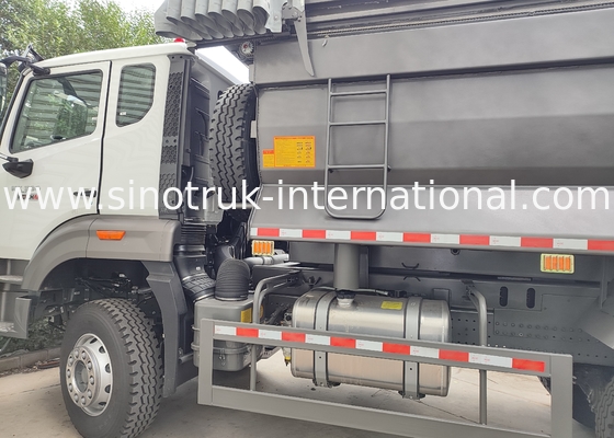 SINOTRUK HOWO LHD 6×4 10ホイール 40トンの採掘用 U型ダンプトラック