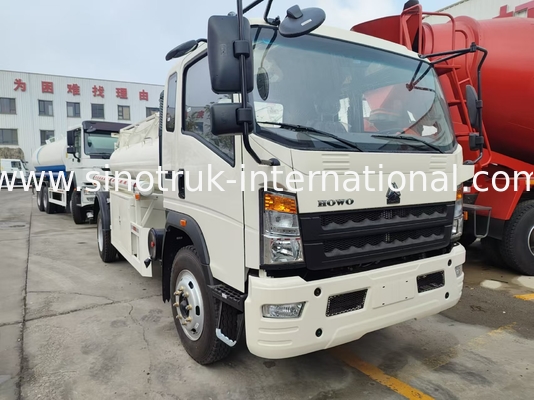 HOWO 4×2 軽トラック 5-6CBM LHD 160HP