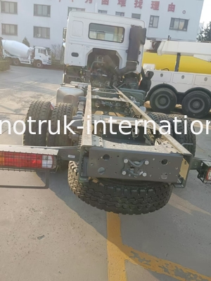SINOTRUK HOWO 貨物トラック 16-20 トン 4X2 LHD 300HP