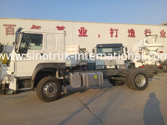 SINOTRUK HOWO 貨物トラック 16-20 トン 4X2 LHD 300HP