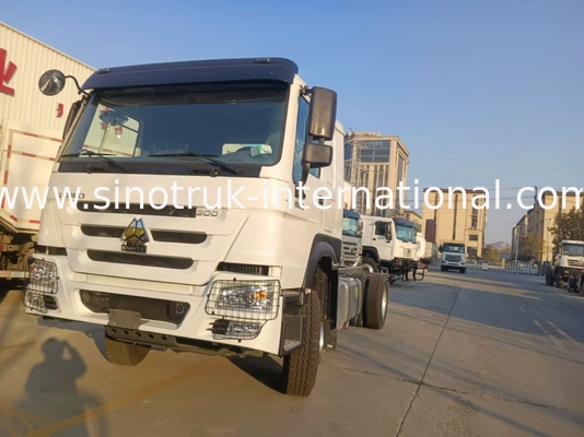 SINOTRUK HOWO 貨物トラック 16-20 トン 4X2 LHD 300HP