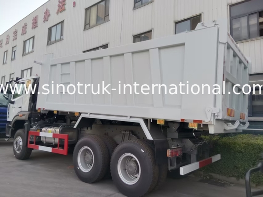 2人の乗客 Sinotruk ホハン ターパー ダンプトラック ウェイチャイ エンジン 6 × 4 LHD 380HP マニュアルトランスミッションタイプ