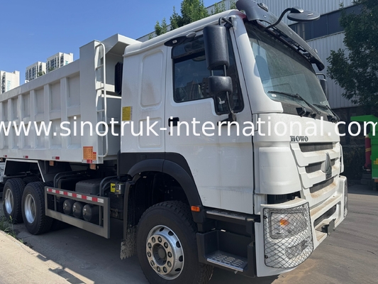 SINOTRUK エンジン 371HP 6 × 4 LHD HOWO ダンプトラック ホワイト 19-20CBM 中間リフティング