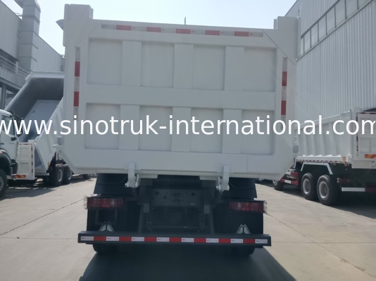 7300*2300*1500mm Cargo Box Heavy Duty Dump Truck For Smooth Cargo Transportation RHD / LHD Driving Type