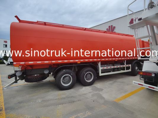 SINOTRUK 400Hp Oil Transport Tanker  High-Performance Option for All Oil Delivery Needs