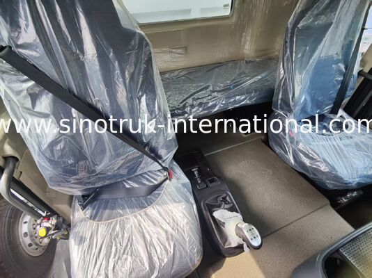 371馬力エンジン、30〜40トンの積載量、左/右ハンドルオプション付きSINOTRUK TXダンプトラックシャーシ