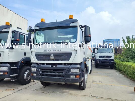 ホワイト HOWO TX 6×4 燃料輸送トラック 336HP | 25CBM 燃料タンク、安定した輸送性能