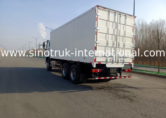 シノトラック製ギアボックス搭載の6×4駆動ヘビーデューティートラック、優れた積載能力と運用信頼性を提供