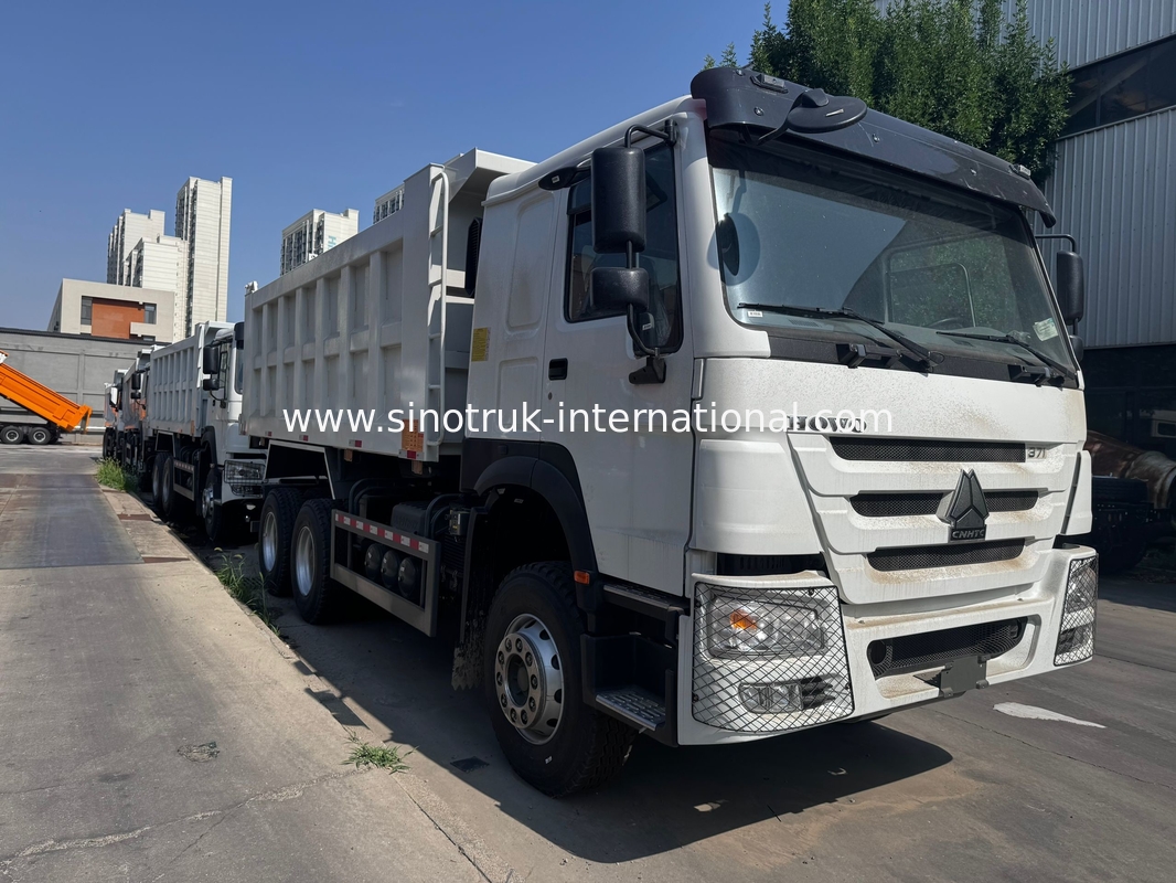 SINOTRUK エンジン 371HP 6 × 4 LHD HOWO ダンプトラック ホワイト 19-20CBM 中間リフティング