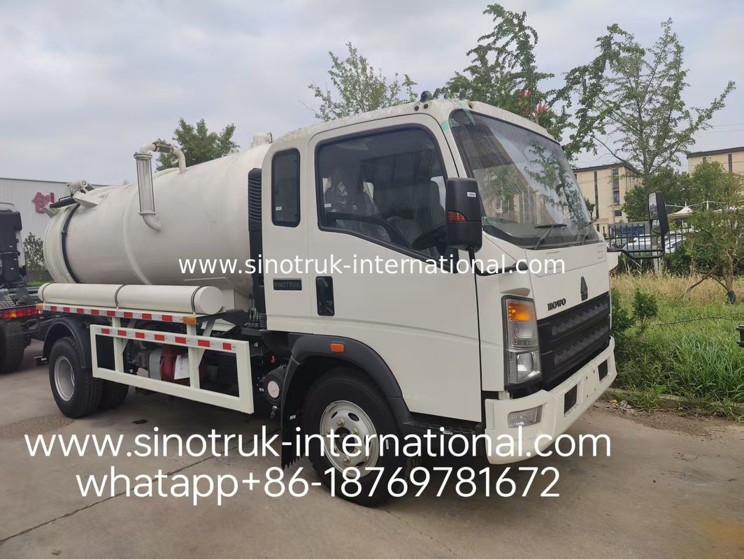 4*2 ドライブ HOWO 汚水吸引車：6m³ タンク、160HP、8.00R20 タイヤ、軽汚水吸引車、効率的な衛生車両