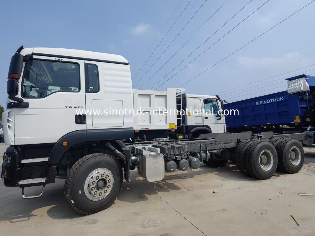 371馬力エンジン、30〜40トンの積載量、左/右ハンドルオプション付きSINOTRUK TXダンプトラックシャーシ