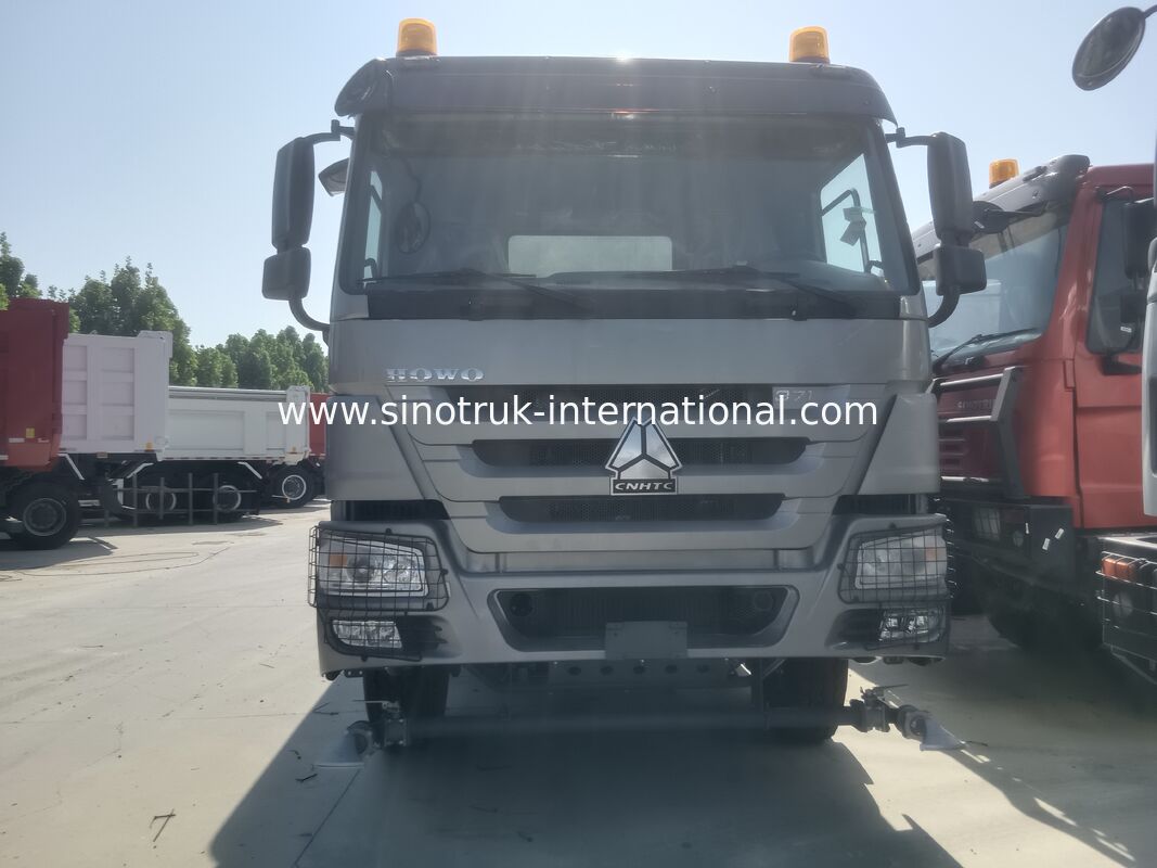 シノトルク ホウスプリンクラー 水タンク トラック 10-25CBM 6 X 4 ユーロ 2 371HP ホワイト