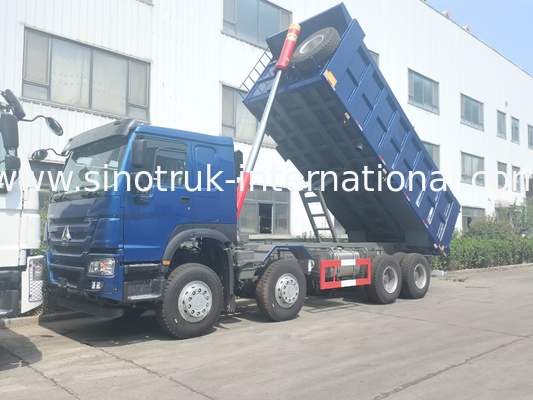 SINOTRUK HOWO LHD 12wheels 8X4 400HPの前部持ち上がる50Tonsを採鉱するための青いダンプ トラック